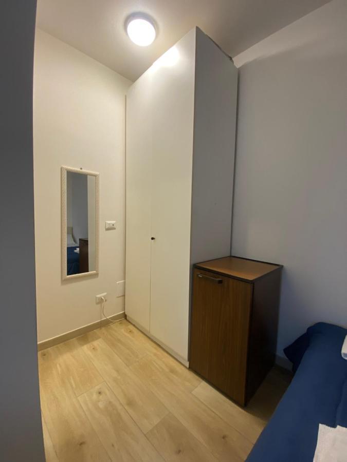 Mini Loft - Bari Centro - A Due Passi Dal Mare Apartment Luaran gambar