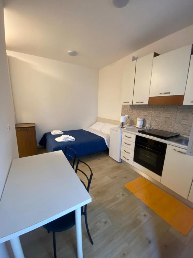 Mini Loft - Bari Centro - A Due Passi Dal Mare Apartment Luaran gambar