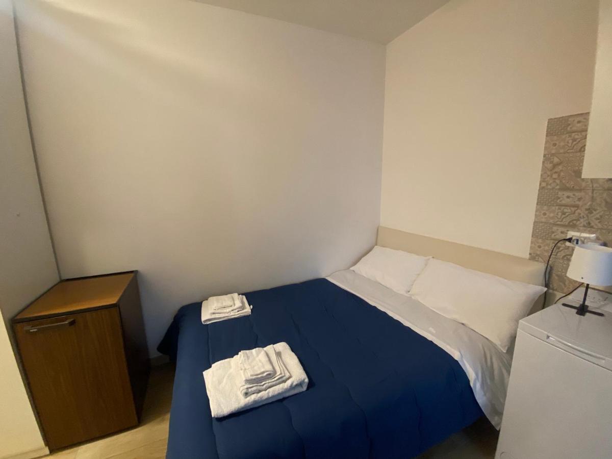 Mini Loft - Bari Centro - A Due Passi Dal Mare Apartment Luaran gambar